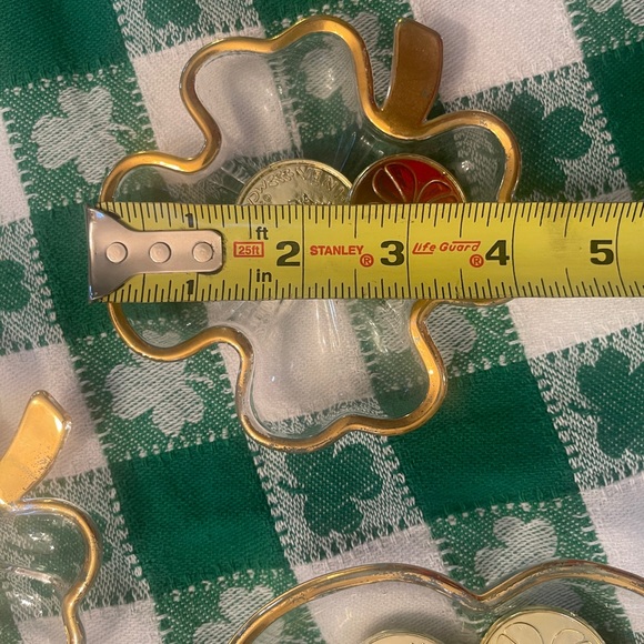 Vintage MCM 3 Piece-Four Leaf Clover Glass Candy Dish with Gold accent trim. - Picture 6 of 10